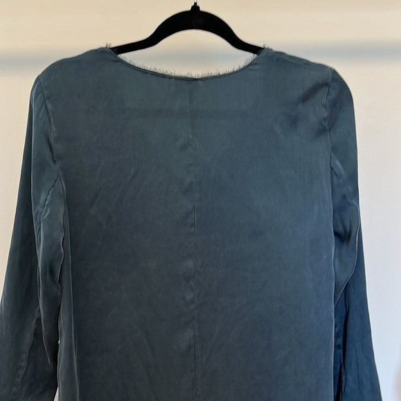 100% Silk Charli Tunic - Picture 6 of 12